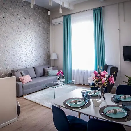 Next Step Synagogue Apartment Budapest